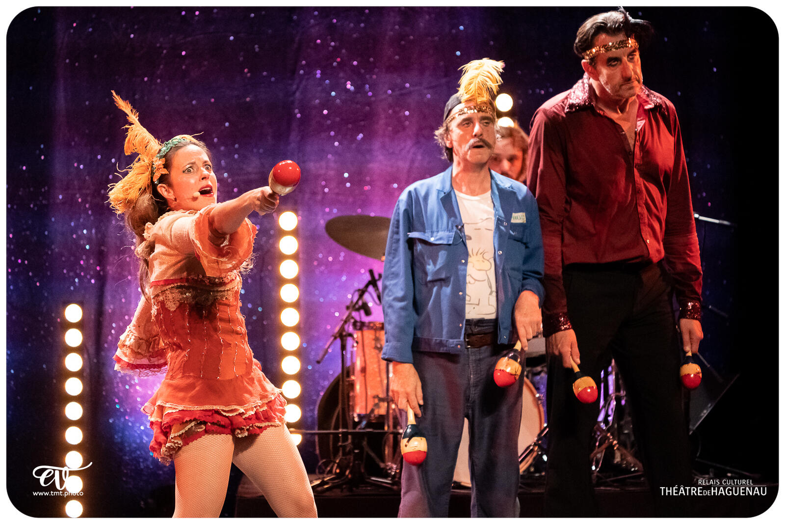 LE CABARET EXTRAORDINAIRE